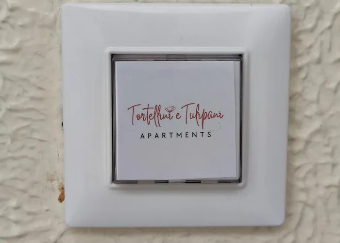 Tortellini E Tulipani דירה *